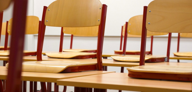 Sur les 261 établissements contactés pour cette enquête, 79 ont partagé leurs données sur l'amiante et 21 écoles seraient concernées. Ces établissements se situent dans les communes d'Ajaccio, Aléria, Bastia, Murato, Pietralba, Porto-Vecchio, Quenza, Sari-d'Orcino, Venzolasca et Vescovato. Sur les 261 établissements contactés pour cette enquête, 79 ont partagé leurs données sur l'amiante et 21 écoles seraient concernées. Ces établissements se situent dans les communes d'Ajaccio, Aléria, Bastia, Murato, Pietralba, Porto-Vecchio, Quenza, Sari-d'Orcino, Venzolasca et Vescovato.