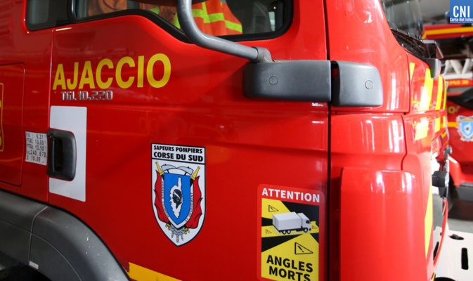 Ajaccio : un incendie se déclare dans un immeuble du centre-ville