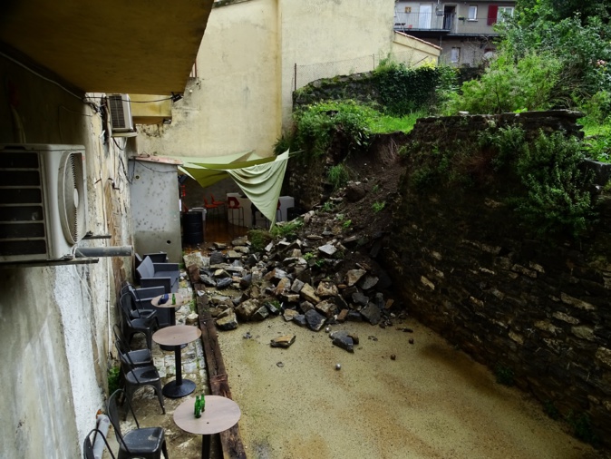 Corte : un mur de soutènement s'effondre après les intempéries Corte : un mur de soutènement s'effondre après les intempéries