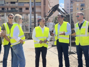 Le maire d'Ajaccio, Stéphane Sbraggia, effectuait une visite de chantier sur les sites des deux futurs bassins de rétention ce jeudi matin (Photo : Elena Mas)