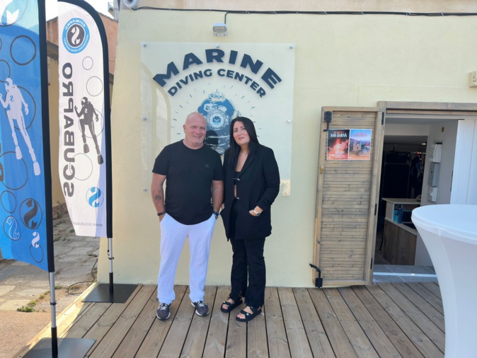 Tony et Marine devant leur local à deux pas du Vieux-Port de Bastia. Tony et Marine devant leur local à deux pas du Vieux-Port de Bastia.