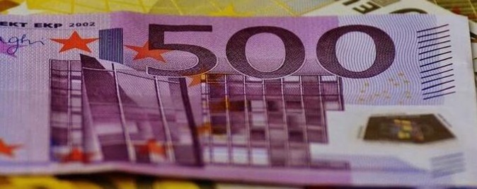 10 milliards d’euros par an restent dans les caisses de l’Etat : les aides CAF les plus oubliées 10 milliards d’euros par an restent dans les caisses de l’Etat : les aides CAF les plus oubliées