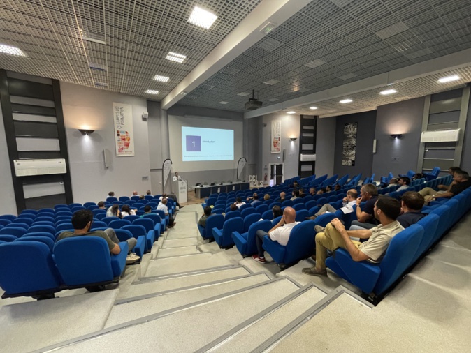 La réunion de ce jeudi à l'IMF de Borgu La réunion de ce jeudi à l'IMF de Borgu