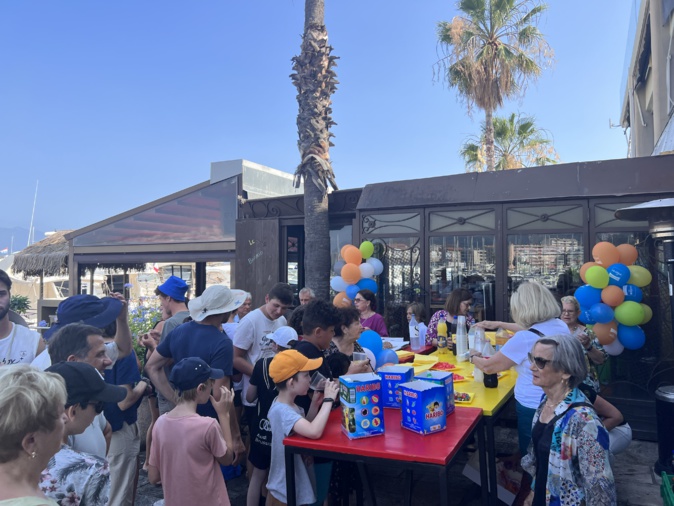 Les enfants accueillis au port d'Ajaccio Les enfants accueillis au port d'Ajaccio