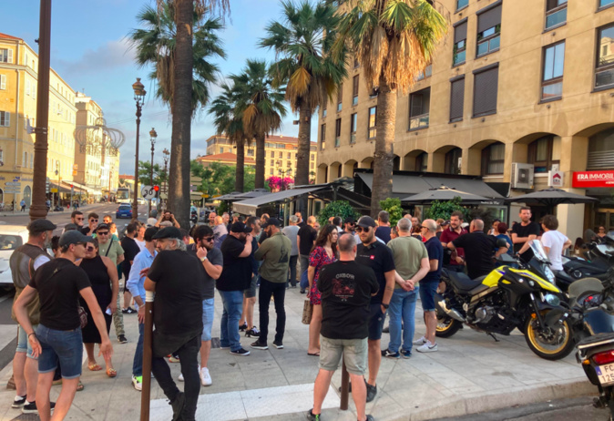 Le rassemblement de soutien de lundi dernier à Ajaccio. Photo Michel Luccioni Le rassemblement de soutien de lundi dernier à Ajaccio. Photo Michel Luccioni