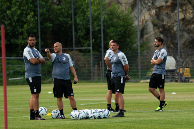 Jean-Baptiste Pierazzi a rejoint le staff technique (Photo Paule Santoni) Jean-Baptiste Pierazzi a rejoint le staff technique (Photo Paule Santoni)