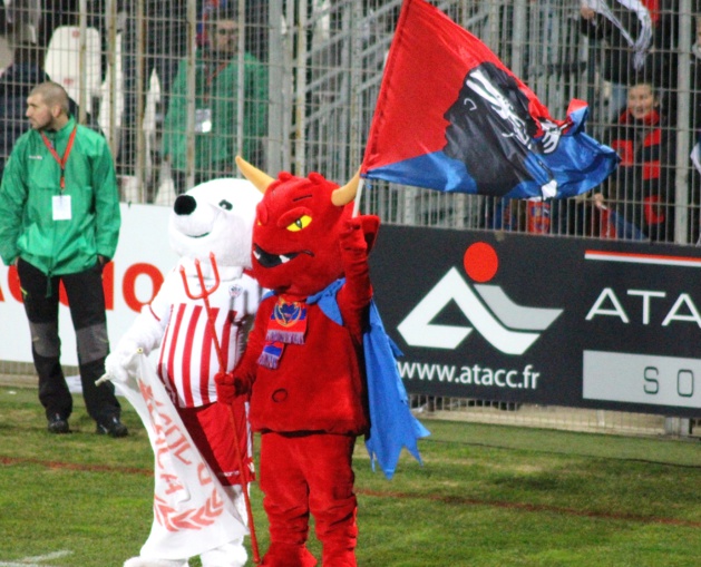 Derby Ajaccien : Le GFCA donne la leçon à l'ACA Derby Ajaccien : Le GFCA donne la leçon à l'ACA
