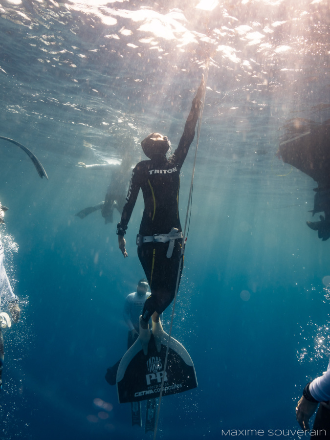 Les apnéistes pendant les épreuves de ce matin. (Photo: Maxime Souverain) Les apnéistes pendant les épreuves de ce matin. (Photo: Maxime Souverain)