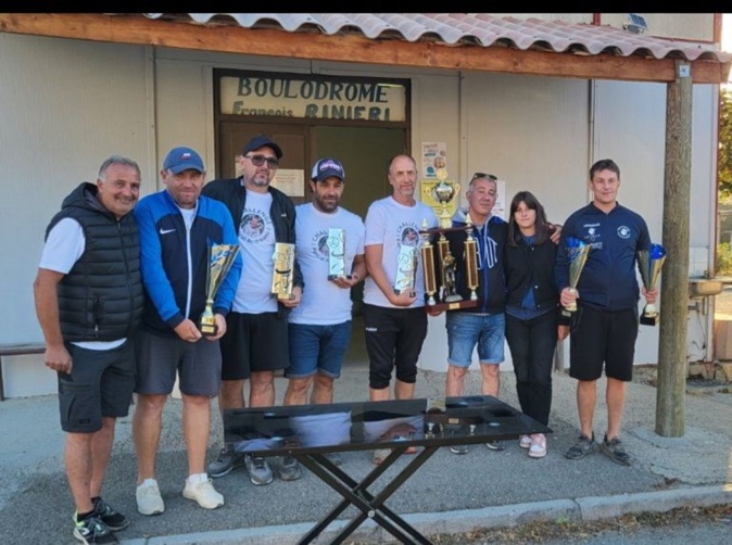 Corte : Les boulistes ont rendu hommage à Pascal Andreani Corte : Les boulistes ont rendu hommage à Pascal Andreani