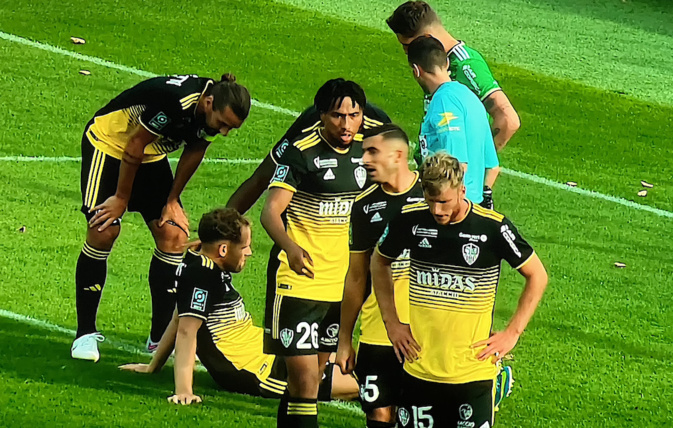 ACA : le coup franc victorieux de Nouri face à Quevilly-Rouen ACA : le coup franc victorieux de Nouri face à Quevilly-Rouen