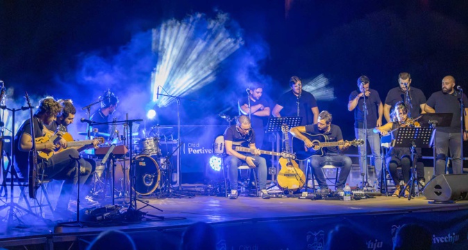 Portivechju : une belle première Piazza'llu Quartieri Portivechju : une belle première Piazza'llu Quartieri