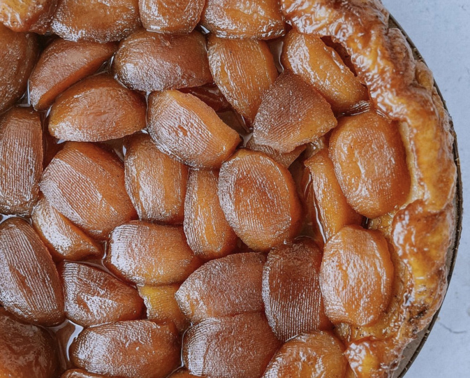 A table : tarte tatin avec #lapetitecuisinedemarie A table : tarte tatin avec #lapetitecuisinedemarie