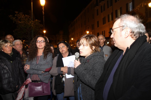 Soutien à Pierre Paoli devant la préfecture d'Ajaccio Soutien à Pierre Paoli devant la préfecture d'Ajaccio