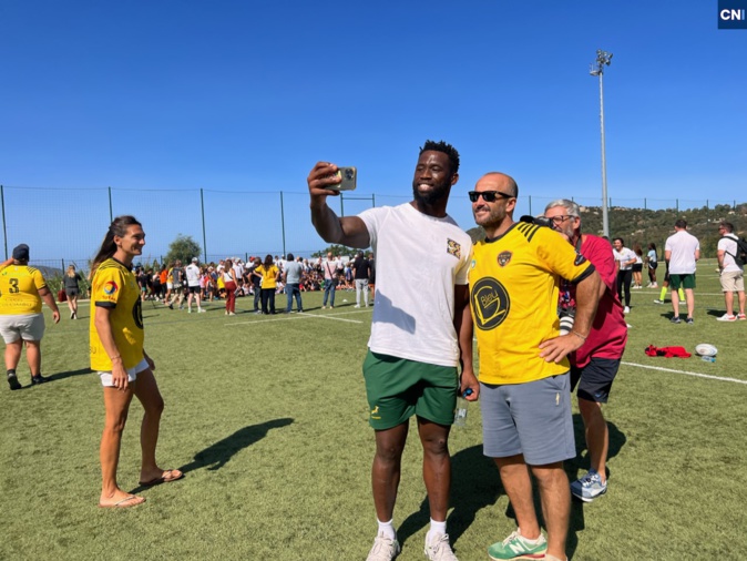 Siya Kolisi, le capitaine des Springboks : disponible pour tout le monde Siya Kolisi, le capitaine des Springboks : disponible pour tout le monde