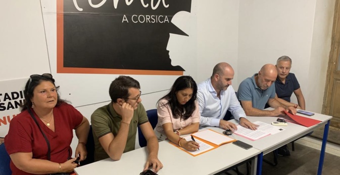 Le bureau de Femu a Corsica annonce sa rentrée politique. Le bureau de Femu a Corsica annonce sa rentrée politique.