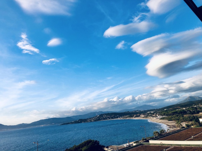 Lla plage d’Agosta depuis Pietrosella (David Ventura) Lla plage d’Agosta depuis Pietrosella (David Ventura)
