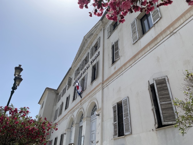 Rentrée scolaire placée sous le signe de la "sérénité" pour 46 818 élèves de l'Académie de Corse