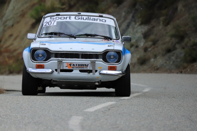 Perlino-Giuliano. Perlino-Giuliano.