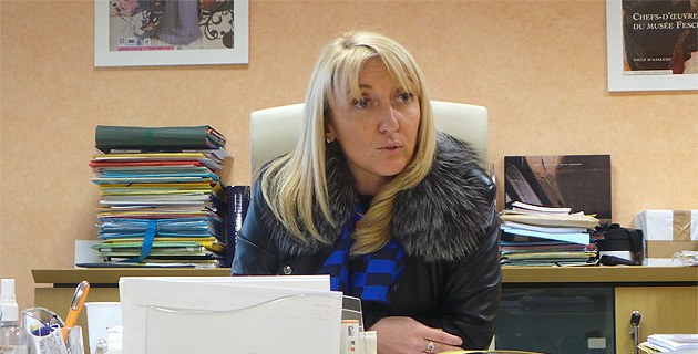 Emmanuelle de Gentili, conseillère exécutive de l'Assemblée de Corse, 1ère adjointe au maire de Bastia, responsable de la fédération socialiste de Haute-Corse et membre du bureau national du PS.