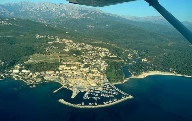 Letia San Roccu sous les nuages (Fanny Arrighi) Letia San Roccu sous les nuages (Fanny Arrighi)