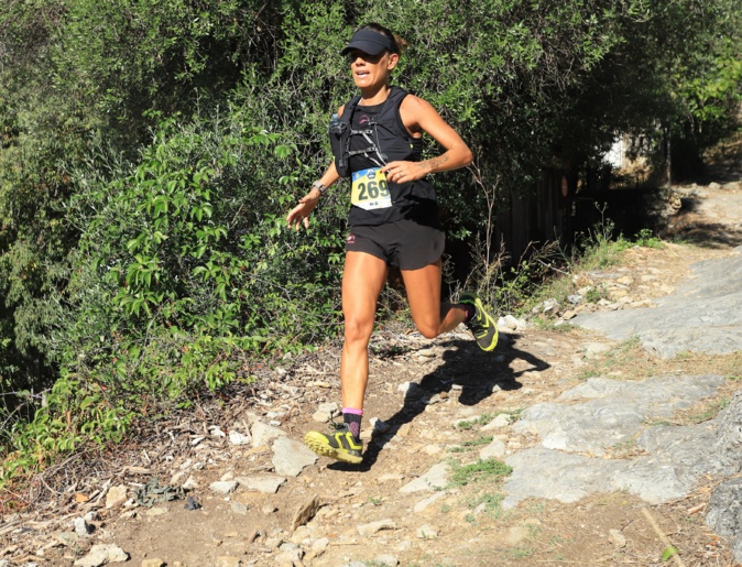 Emilie Micheau, 1ere féminine du Periplucciu. Emilie Micheau, 1ere féminine du Periplucciu.