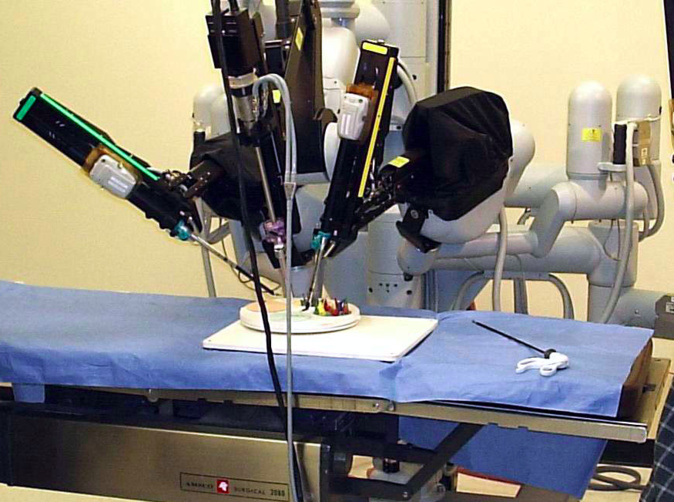 Bastia : Da Vinci, le robot chirurgical nouvelle génération à la clinique Maymard