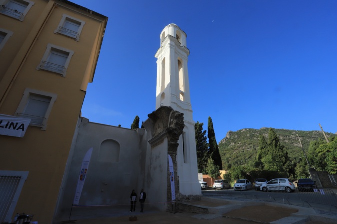 Corte : Le clocher triangulaire de Grossetti inauguré