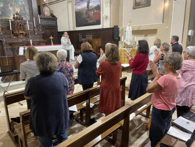 Les séances de travail ont lieu tous les mercredis au couvent St Antoine à Bastia. Les séances de travail ont lieu tous les mercredis au couvent St Antoine à Bastia.