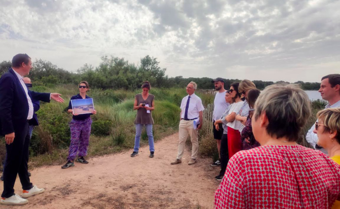 Après les échanges, une visite sur le terrain était organisée ©DR Après les échanges, une visite sur le terrain était organisée ©DR