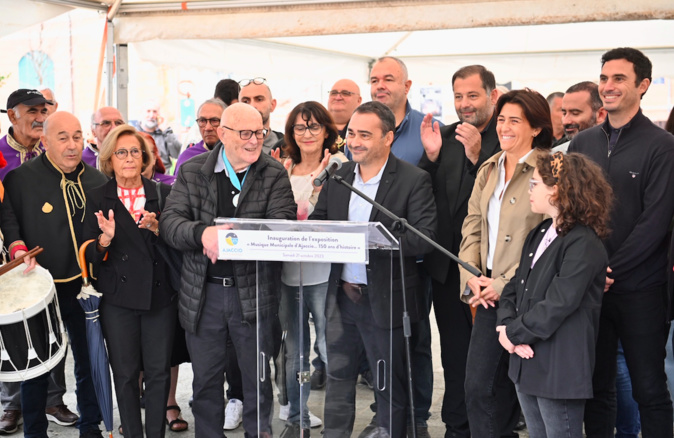 Le maire et ses adjoints Le maire et ses adjoints