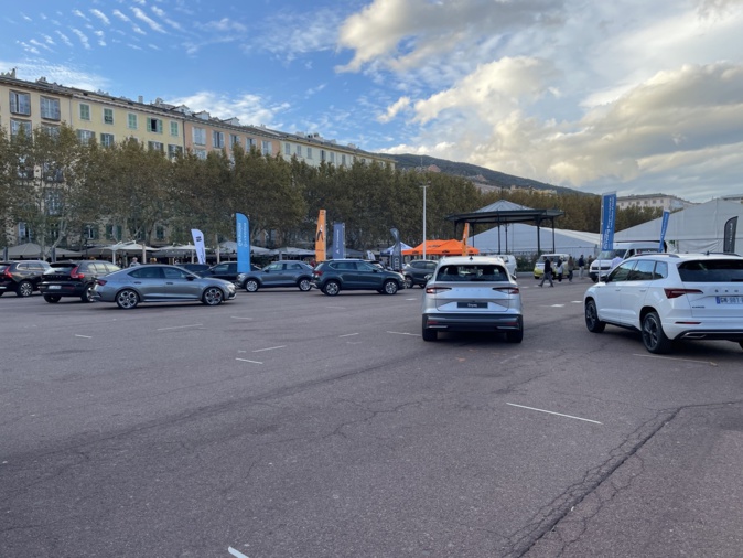 Salon de l’auto de Bastia : paradis des amateurs de voitures