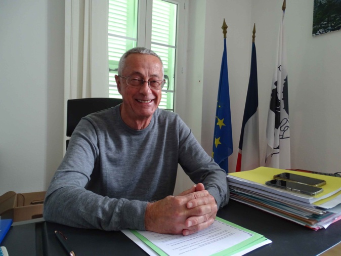 Xavier Poli, maire de Corte