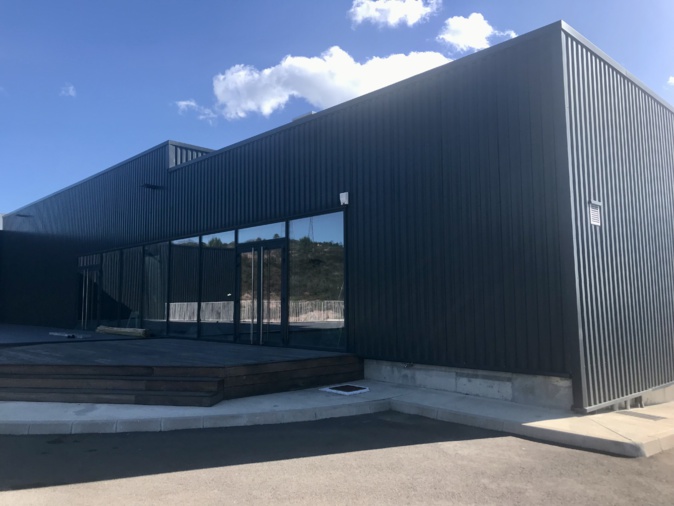 L'entrée se fera par l'arrière du complexe Galaxy. L'entrée se fera par l'arrière du complexe Galaxy.