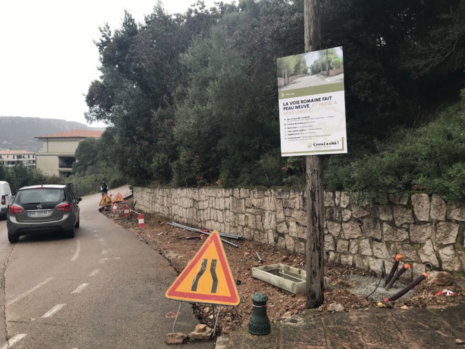 Les voitures peuvent circuler dans le sens Funtana Vechja - Pifano, même durant les travaux. Les voitures peuvent circuler dans le sens Funtana Vechja - Pifano, même durant les travaux.