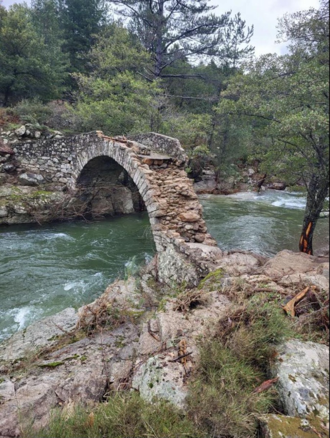 U ponte Muricciolu détruit U ponte Muricciolu détruit