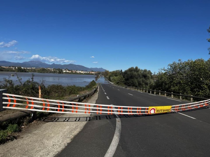 La route territoriale 10 a été longtemps submergée par le Tavignanu à Aleria (Facebook Jean Jacques Burtin)