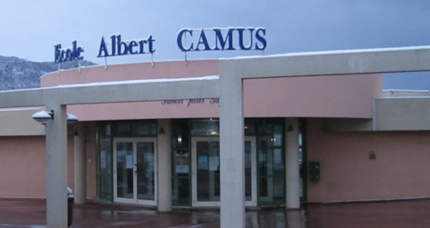 Menace sur la filière bilingue de l'école Albert-Camus de L'Ile-Rousse Menace sur la filière bilingue de l'école Albert-Camus de L'Ile-Rousse