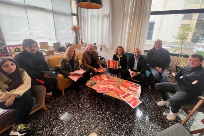 Elus et militants de "Femu a Corsica" étaient présents cet après-midi pour présenter "I Cuntrasti di l'Autunumia".