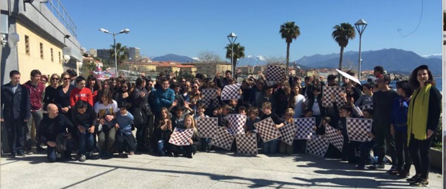 participants et encadrants, à droite Marie Paule Tomasi, la présidente de l'ECA participants et encadrants, à droite Marie Paule Tomasi, la présidente de l'ECA