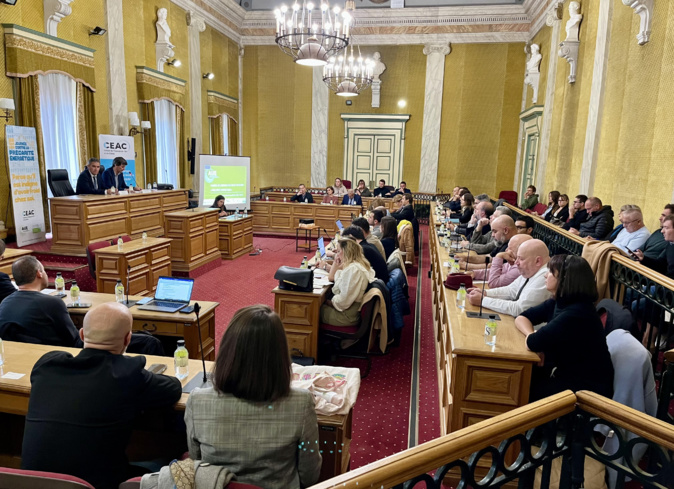 La réunion organisée par l'AUE se tenait aujourd'hui à la Préfecture de Corse. La réunion organisée par l'AUE se tenait aujourd'hui à la Préfecture de Corse.