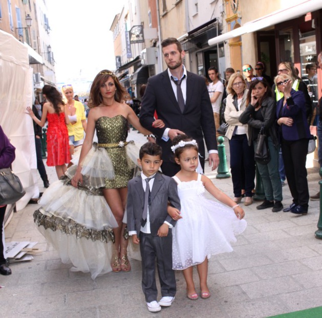 Les boutiques de L'Ile-Rousse font le show Les boutiques de L'Ile-Rousse font le show