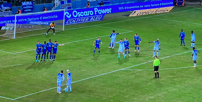 Face à des Auxerrois virevoltants les Bastiais ont, au final, obtenu un bon match nul (0-0). Face à des Auxerrois virevoltants les Bastiais ont, au final, obtenu un bon match nul (0-0).