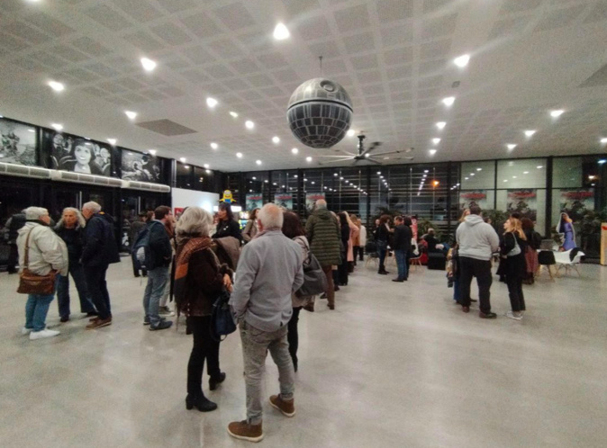 Les Requérants : Un regard sans filtre sur la précarité en Corse-du-Sud Les Requérants : Un regard sans filtre sur la précarité en Corse-du-Sud