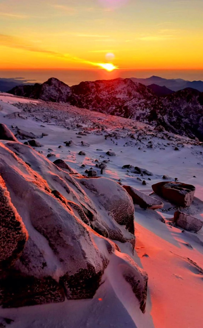 La photo du jour : les mille et une couleurs de la Punta Orlandinu