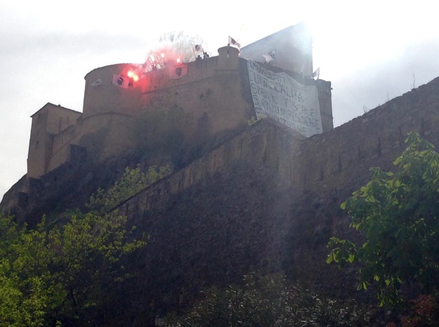 « Amnistia, cuufficialita, statutu fiscale, statutu di residente » « Amnistia, cuufficialita, statutu fiscale, statutu di residente »