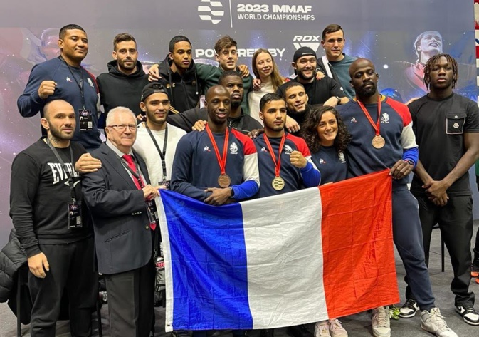 Hugo Boigeol-Baggioni avec l'éqjuipe de France Hugo Boigeol-Baggioni avec l'éqjuipe de France
