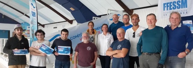 Handicap : à Bastia, des baptêmes de plongée en piscine pour GEM Zee Office Handicap : à Bastia, des baptêmes de plongée en piscine pour GEM Zee Office