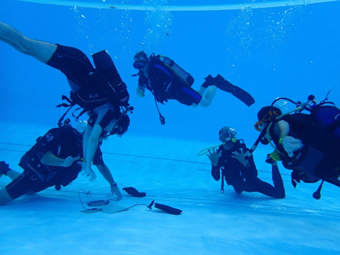 Handicap : à Bastia, des baptêmes de plongée en piscine pour GEM Zee Office Handicap : à Bastia, des baptêmes de plongée en piscine pour GEM Zee Office