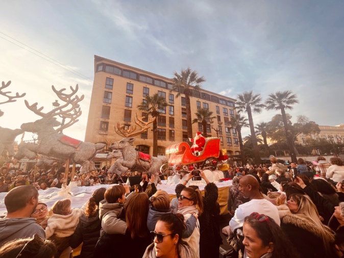 Grande parade : la magie de Noël s’empare du centre-ville d’Ajaccio