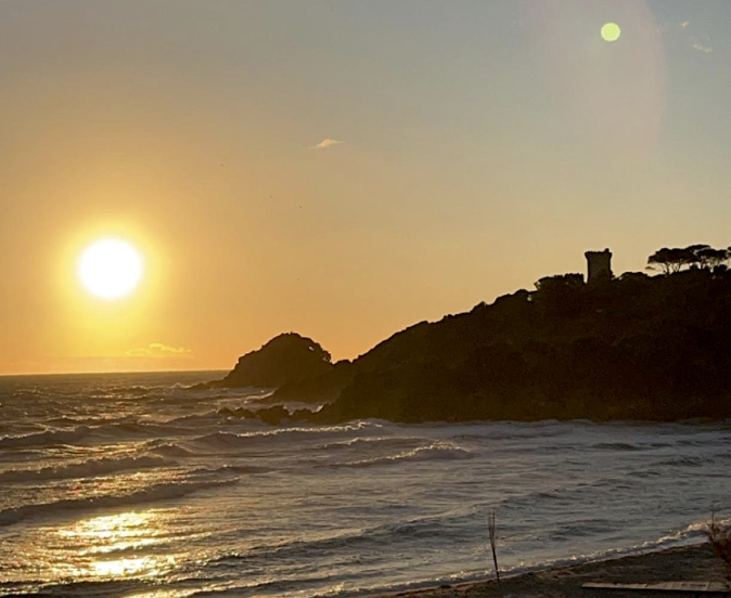 La photo du jour : la tour de Fautea au petit matin